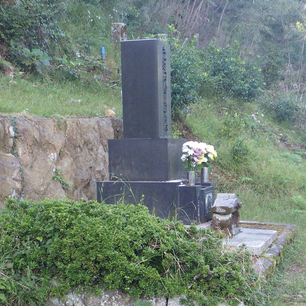 墓所のお手入れ